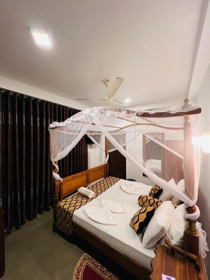 Top Secret Beach Hotel Matara Exterior foto